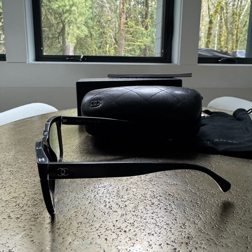 CHANEL Black prescription glasses, with Case and with Soft Pouch. - Picture 4 of 16